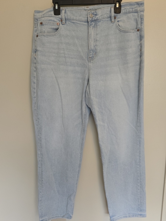American Eagle Outfitters Denim - American Eagle Light Wash Super High Rise Straight Jeans Sz 18 Stretch Casual